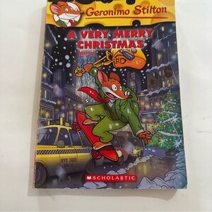 Scholastic Geronimo Stilton Yellow Cheese-Themed Cover
